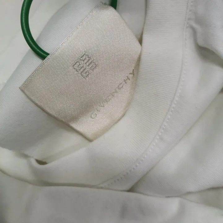 Givenchy Givenchy Givenchy Letter Print Short Sleeve TShirt -2507 Size US L / EU 52-54 / 3 - 3 Thumbnail