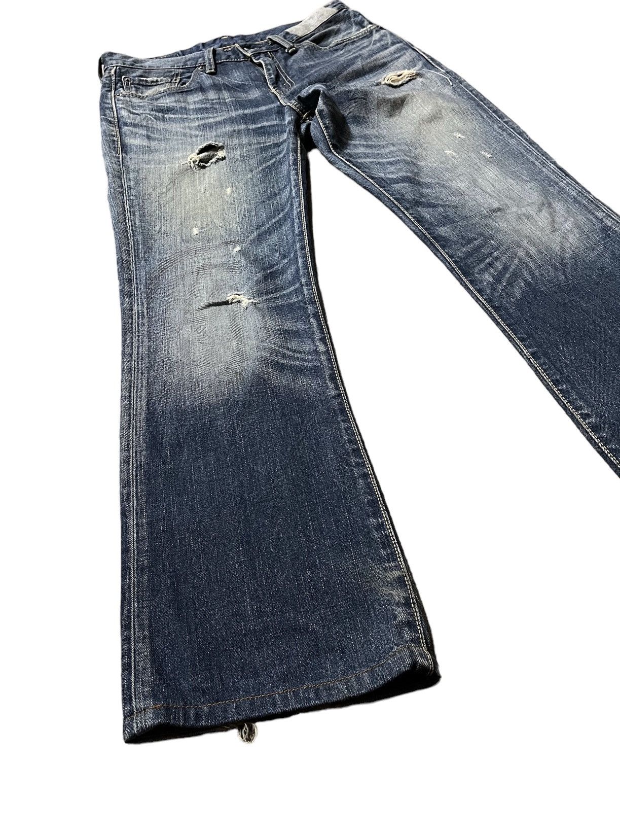 image of Distressed Denim x Levis Vintage Levis 517 Grunge Distressed Bootcut Flare Jeans in Blue (Size 31)