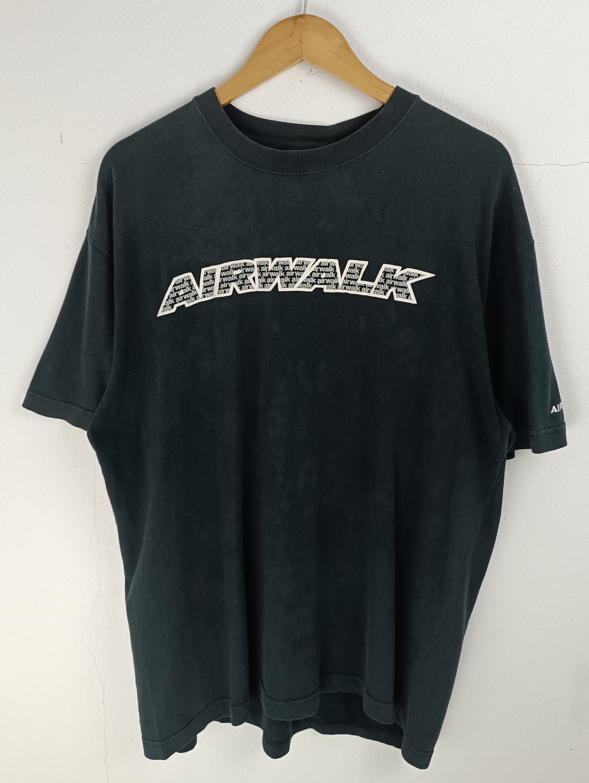 Airwalk THRASHED FADED VINTAGE Y2K AIRWALK VERY RARE JNCO DOGTOWN Size US L / EU 52-54 / 3 - 3 Thumbnail
