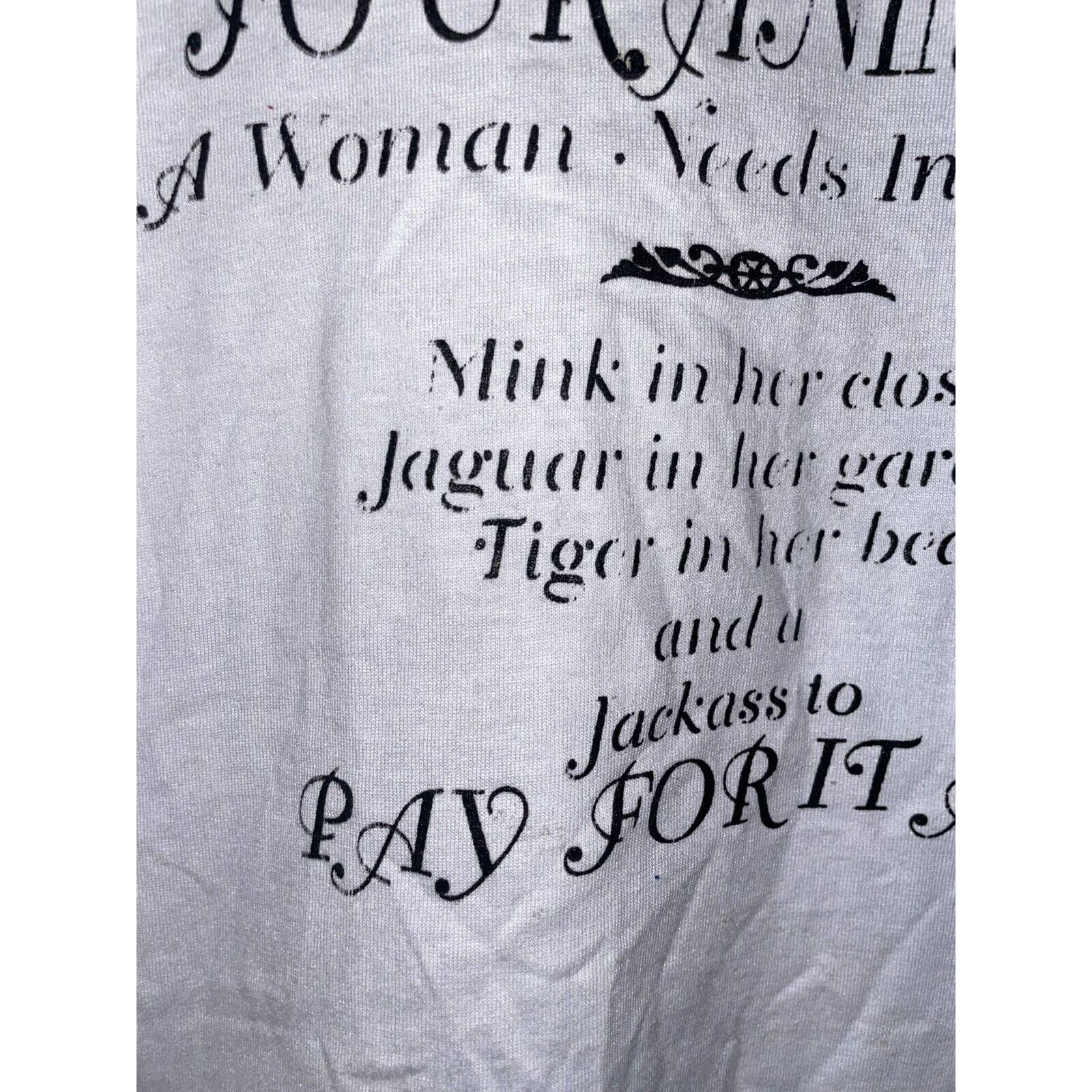 Jerzees Vintage Joke Shirt Four Animals A Woman Needs Humor Tee 90s Size US L / EU 52-54 / 3 - 4 Thumbnail