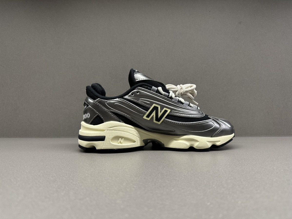 New Balance New Balance 1000 Silver Metallic Size US 6.5 / EU 39-40 - 6 Thumbnail