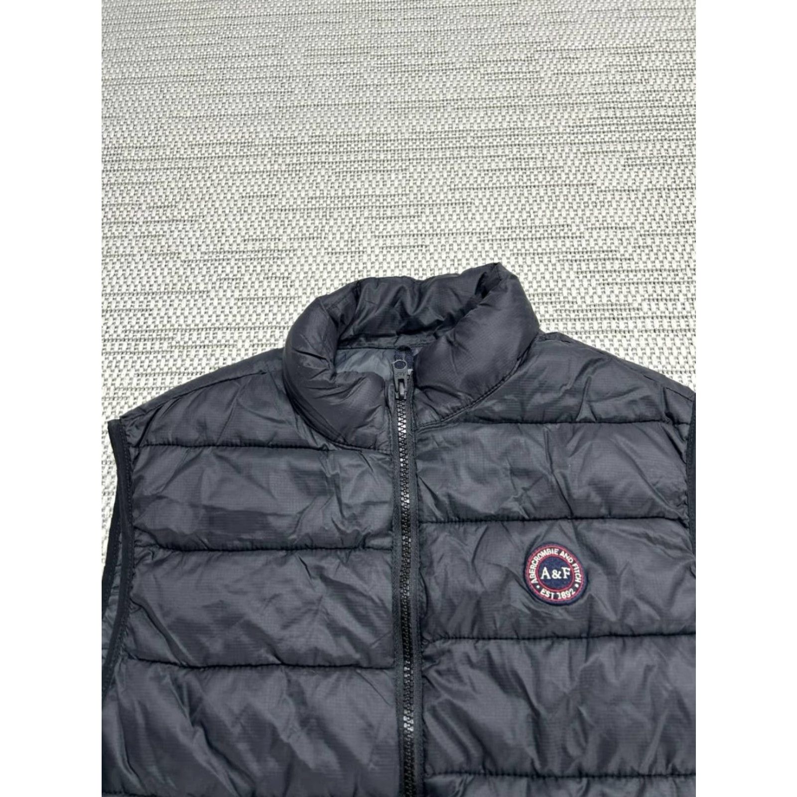 Abercrombie & Fitch Abercrombie And Fitch Puffer Vest Men XS Black Nylon Lightweight Water Resistant Vest Size US XS / EU 42 / 0 - 3 Thumbnail