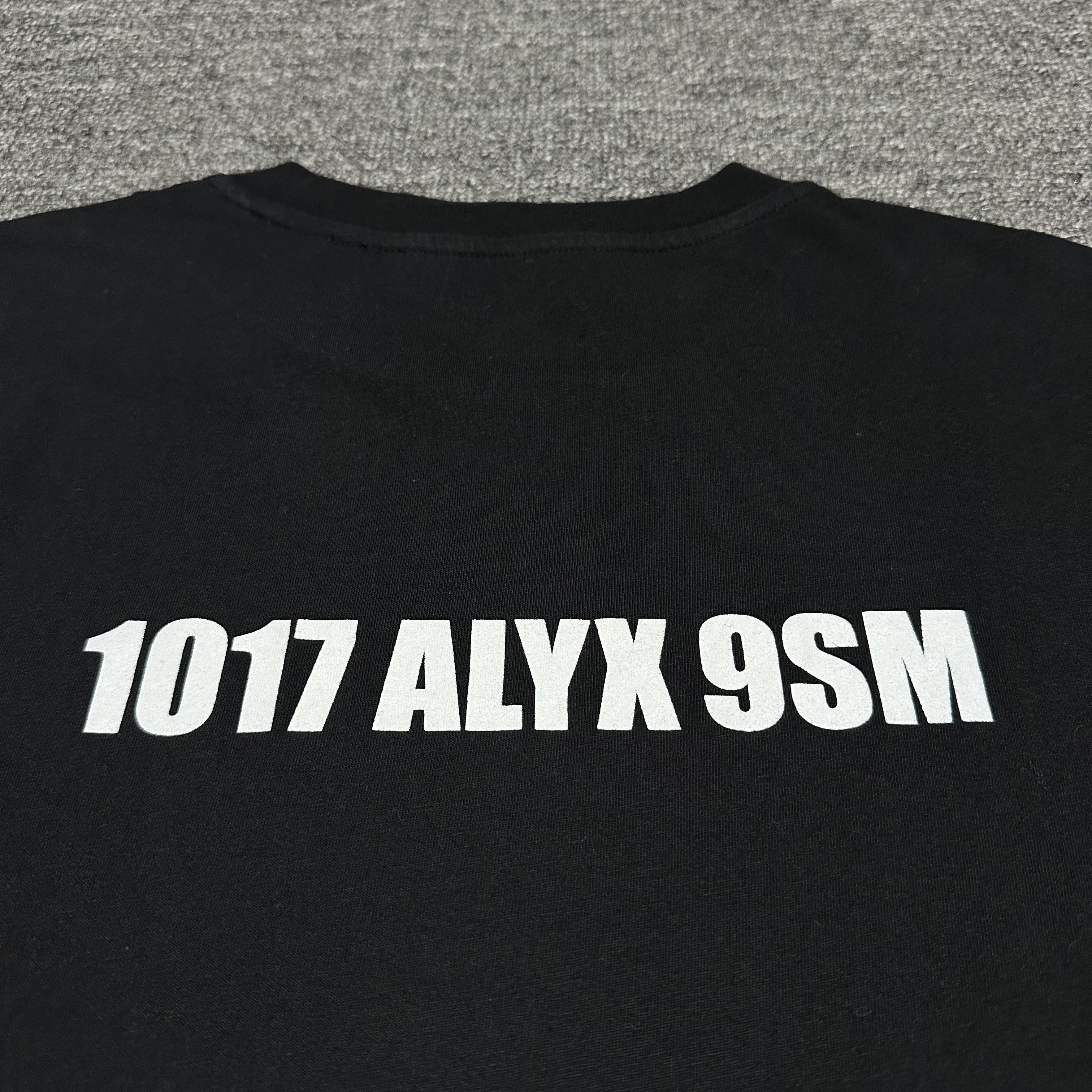 1017 ALYX 9SM 1017 ALYX 9SM Tee Size US M / EU 48-50 / 2 - 4 Thumbnail