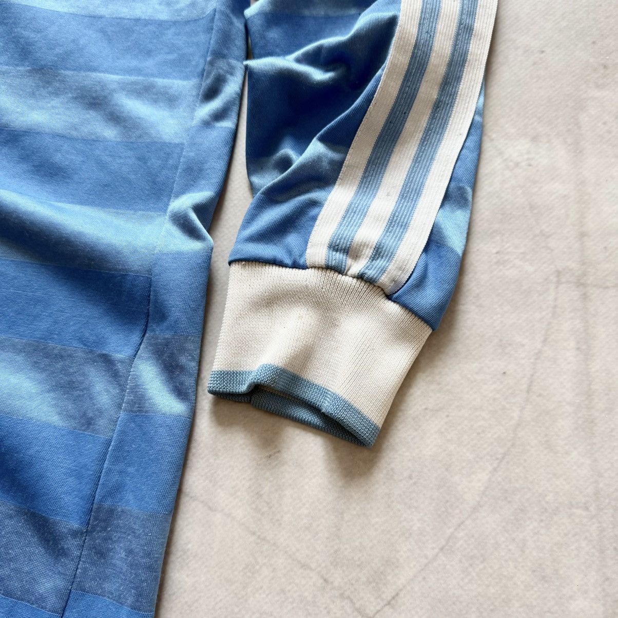 Adidas 80s Adidas West Germany Stripped Longsleeve Football Jersey Size US M / EU 48-50 / 2 - 4 Thumbnail