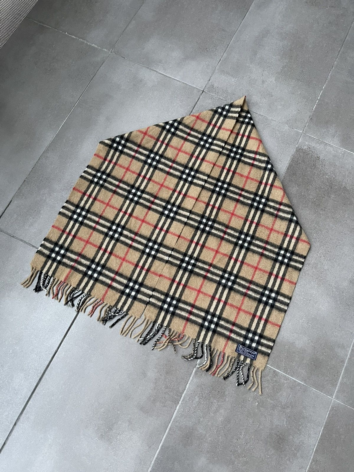 Burberry Burberrys Nova Check Checkered Beige Cashmere Scarf Size ONE SIZE - 5 Thumbnail