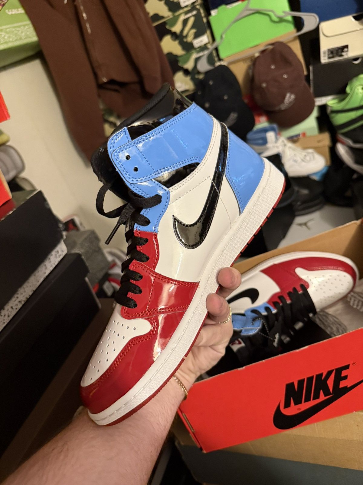 Jordan Brand Jordan retro 1 fearless sz 9.5 Size US 9.5 / EU 42-43 - 3 Thumbnail