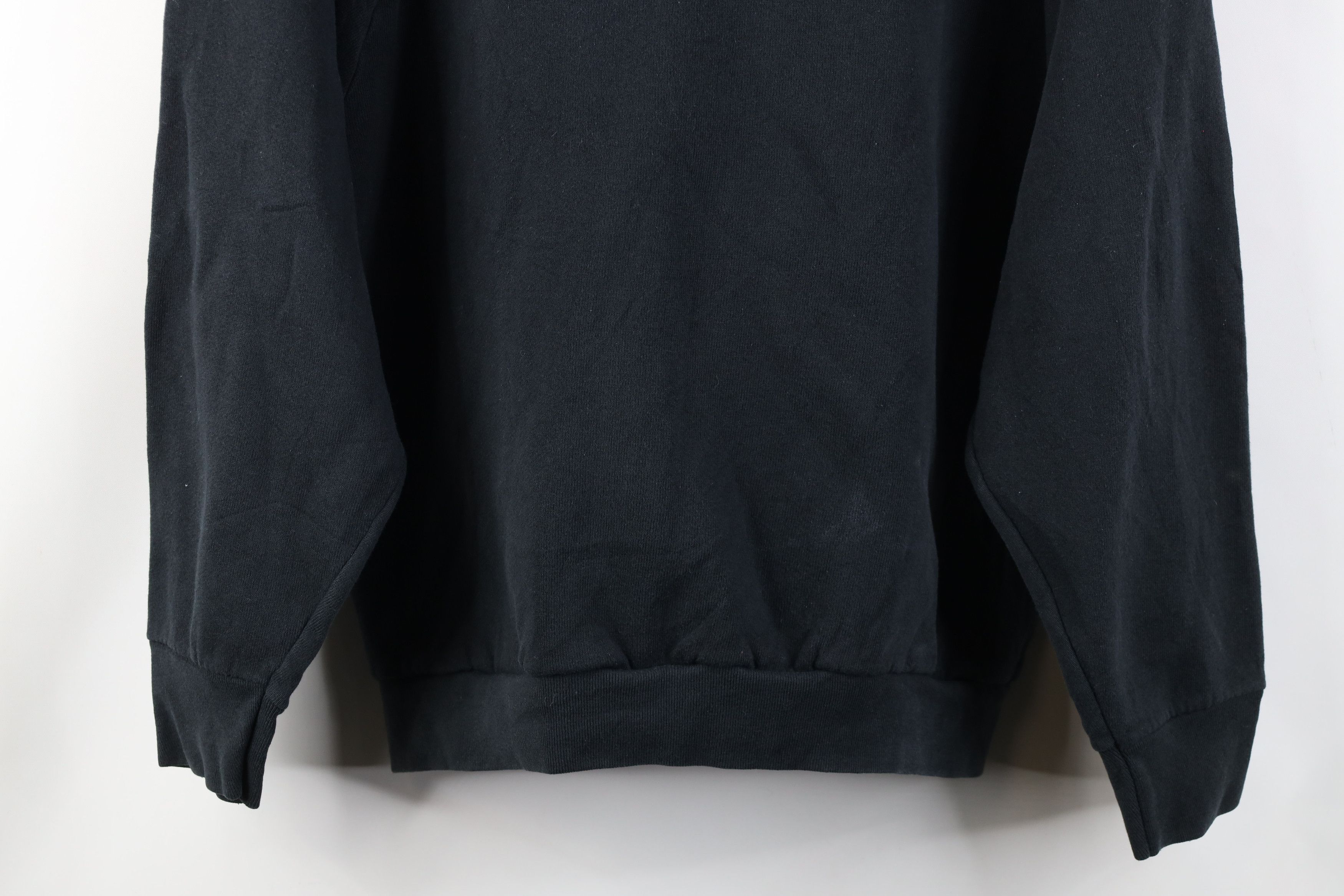 Vintage Vintage 90s Streetwear Faded Blank Crewneck Sweatshirt Black Size L / US 10 / IT 46 - 3 Thumbnail
