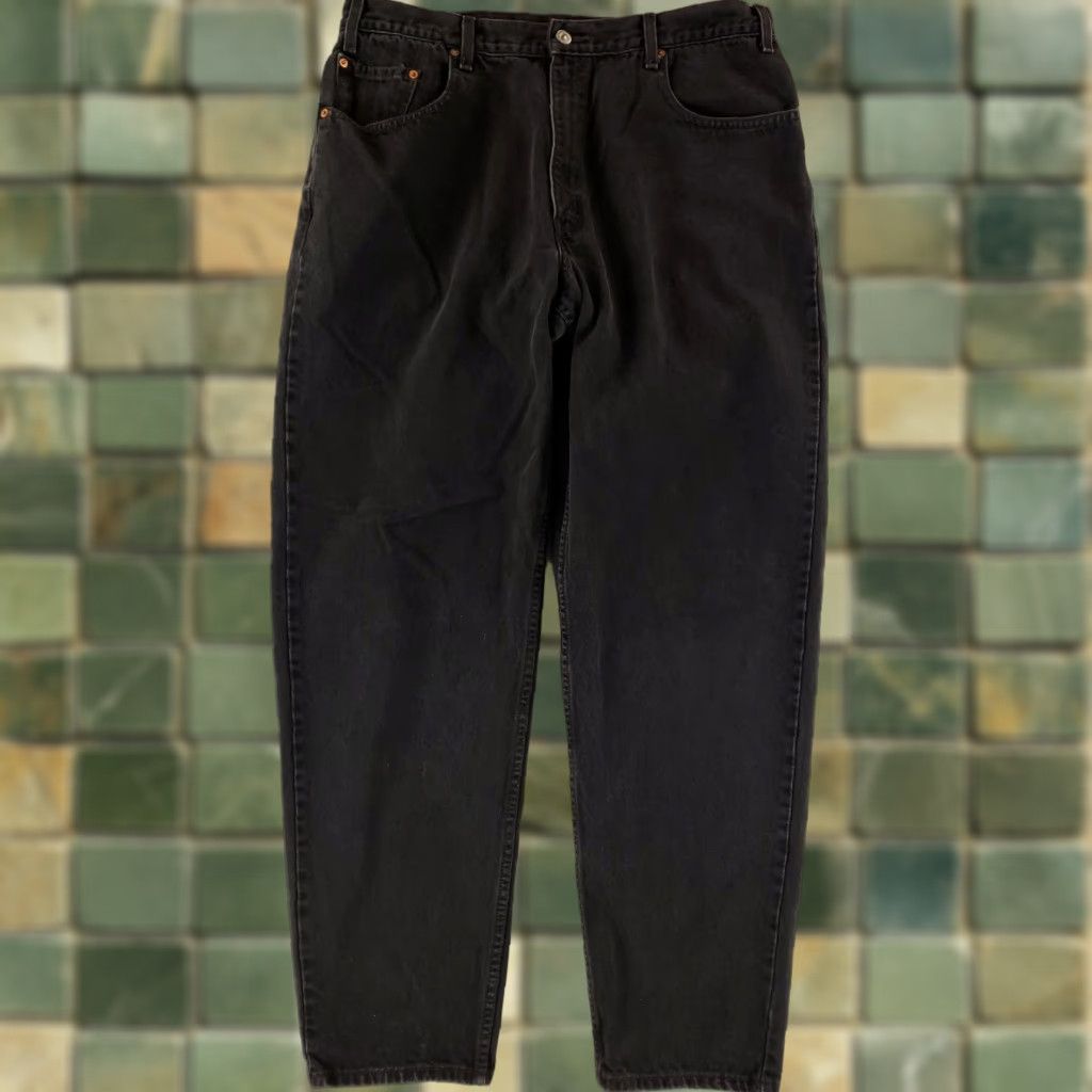 Levi's VINTAGE Levi's 560 Jeans Men Black 90s Loose Tapered 36x34 38x34 Actual Inseam 33 Size US 36 / EU 52 - 1 Thumbnail