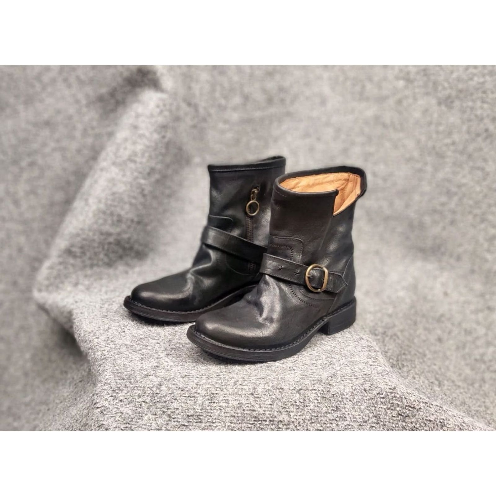 Vintage Fiorentini + Baker Side Zip Black Leather Eli Moto Ankle Boots Women Adult 35 EU 5 US Zip - Leather - Comfort Plus - Motorcycle Bike Style - Boot Size US 5 / IT 35 - 6 Thumbnail