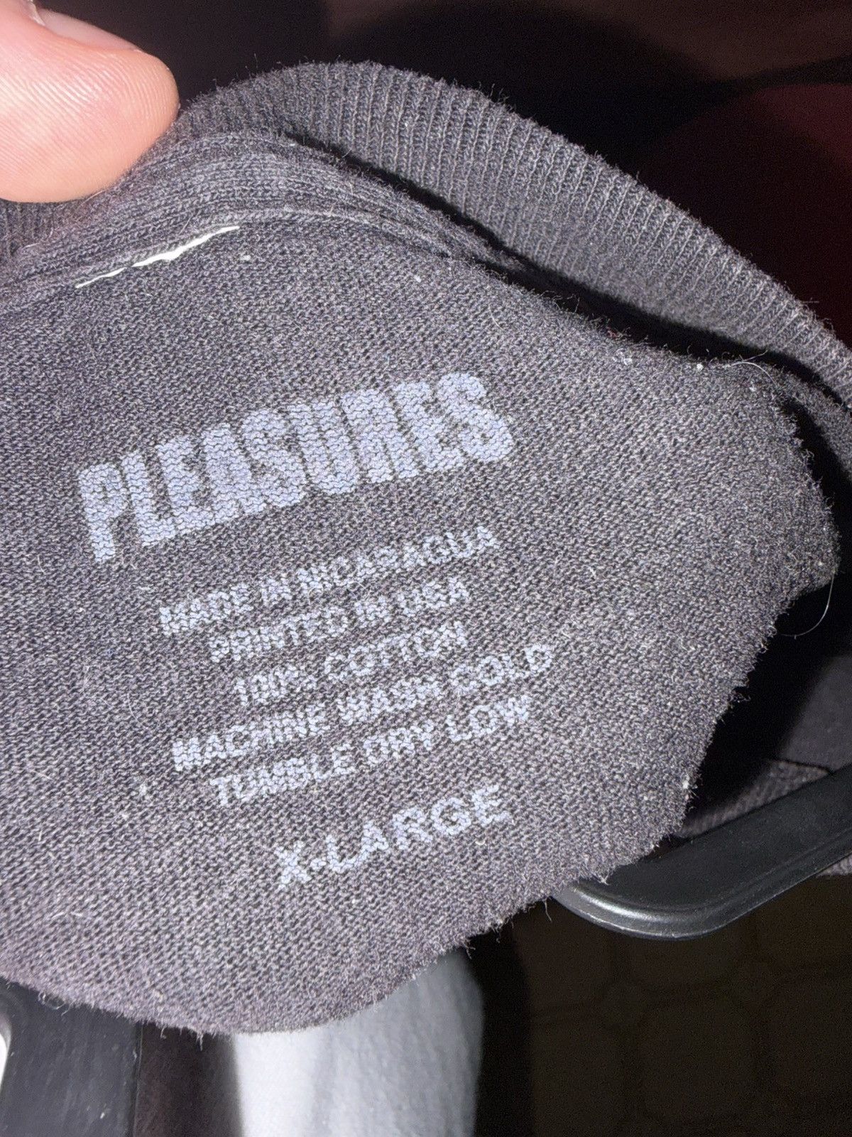 Pleasures PLEASURES Thirsty T-Shirt Size XL Size US XL / EU 56 / 4 - 3 Thumbnail