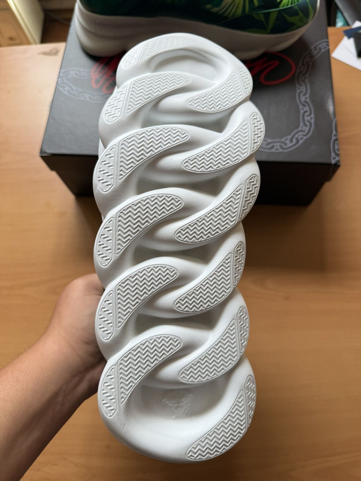 Versace Versace Chain Reaction Size US 9.5 / EU 42-43 - 2 Thumbnail