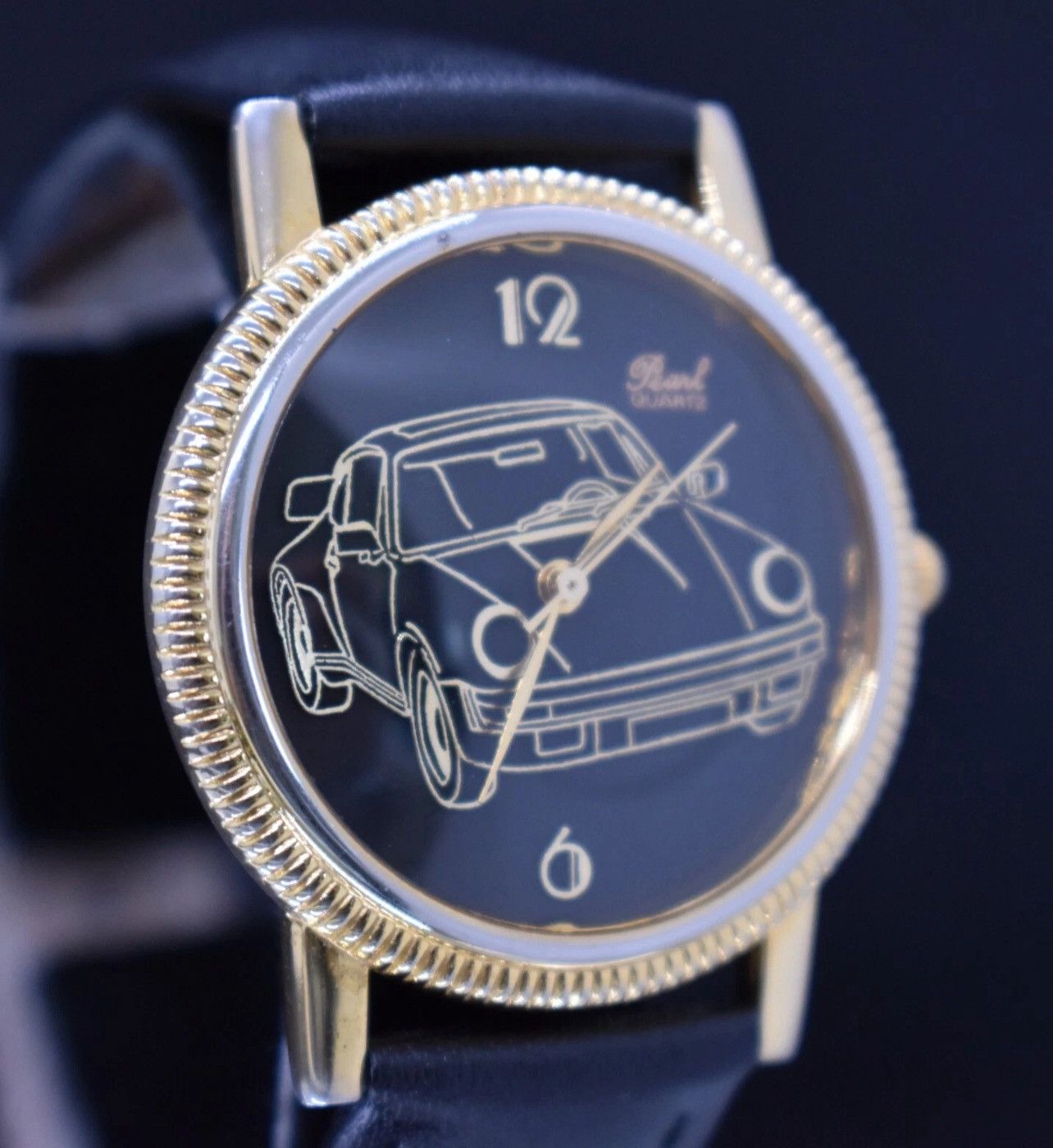 Vintage Vintage PEARL PORSCHE 911 Carrera Watch Gold 80s Leather Size ONE SIZE - 1 Thumbnail