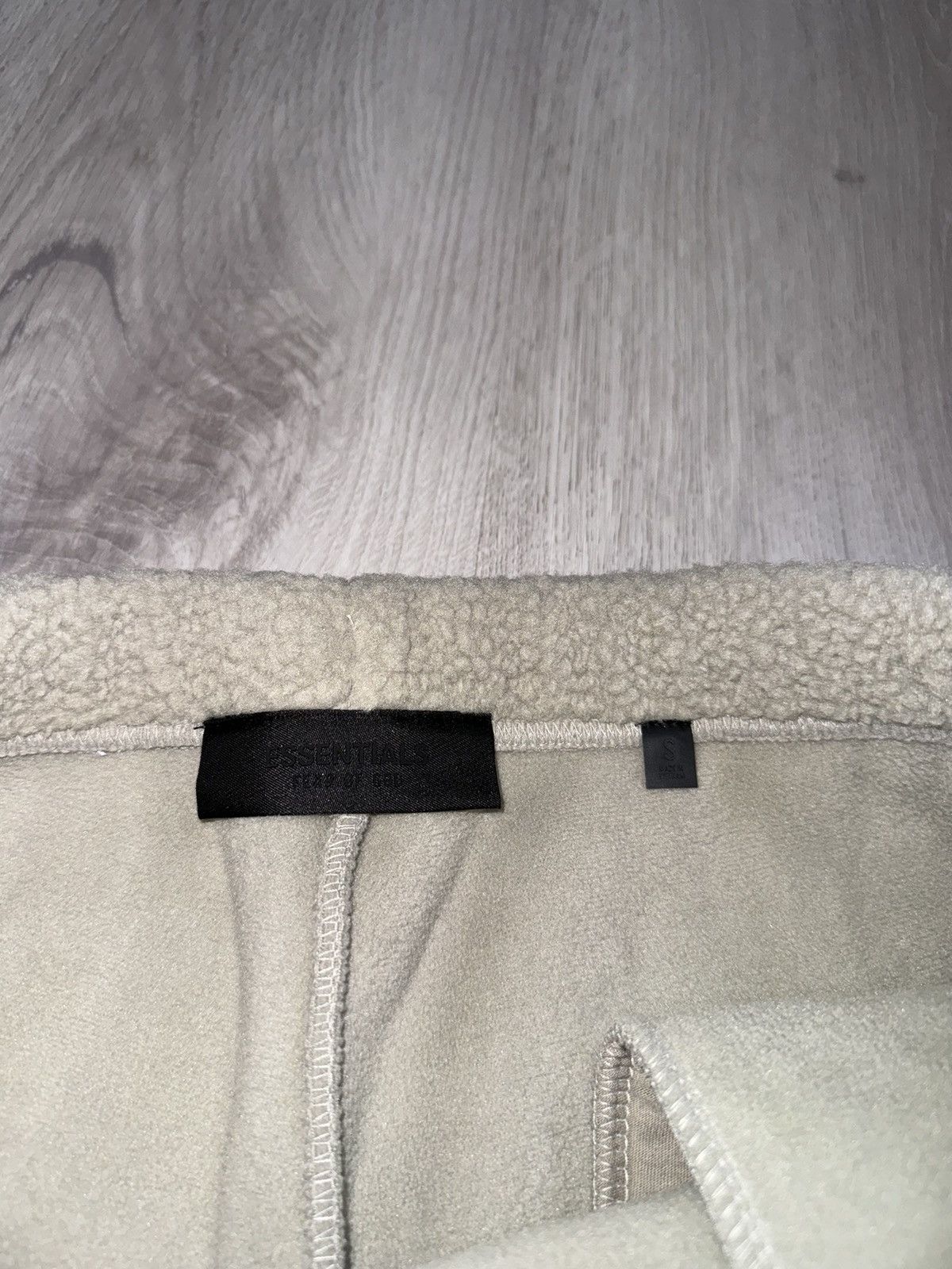 Essentials Essentials Polar Fleece Shorts Size US 34 / EU 50 - 3 Thumbnail