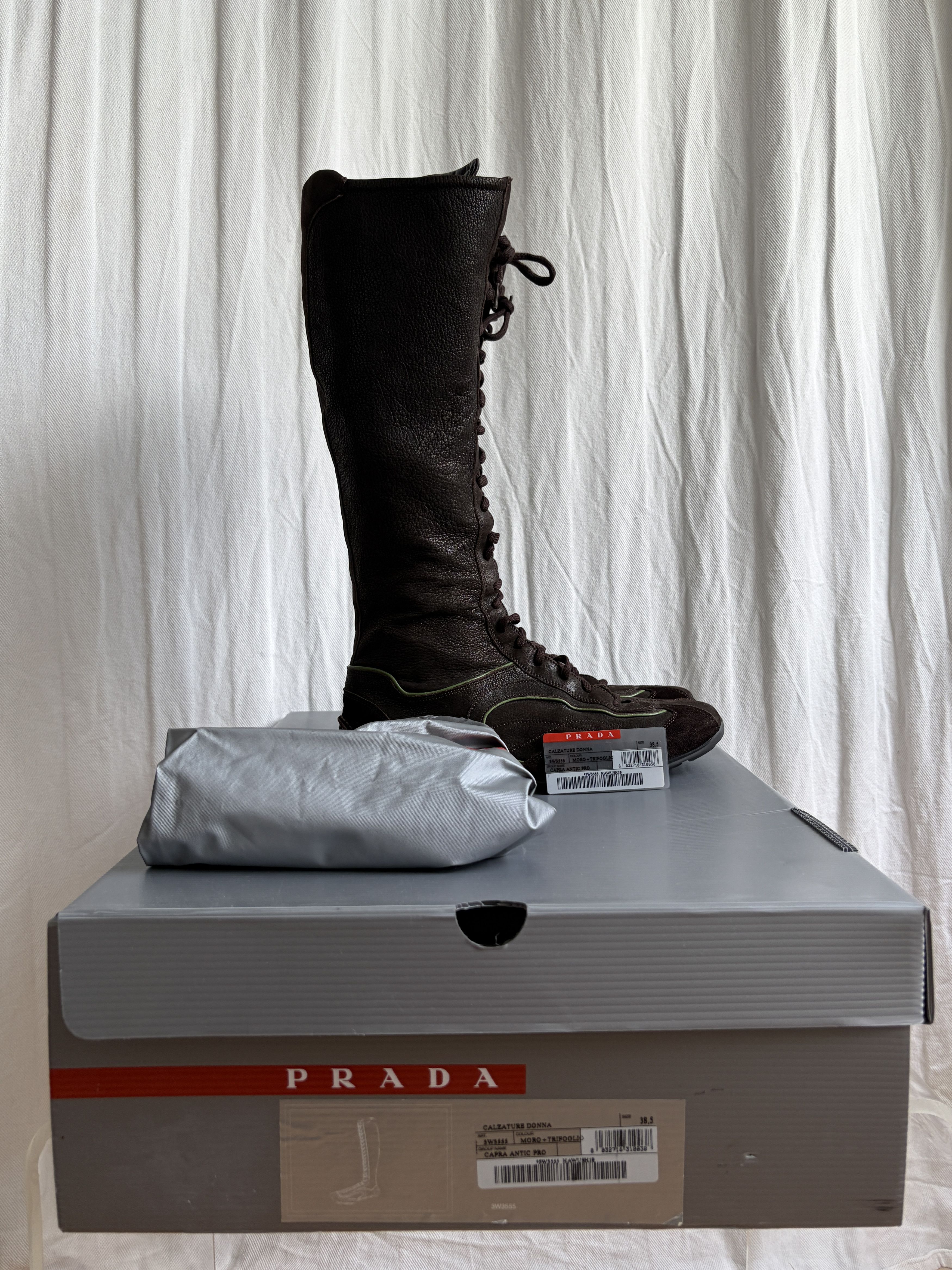 Prada 2000s Lace-Up Boxing Sneakers Size US 7.5 / IT 37.5 - 9 Thumbnail