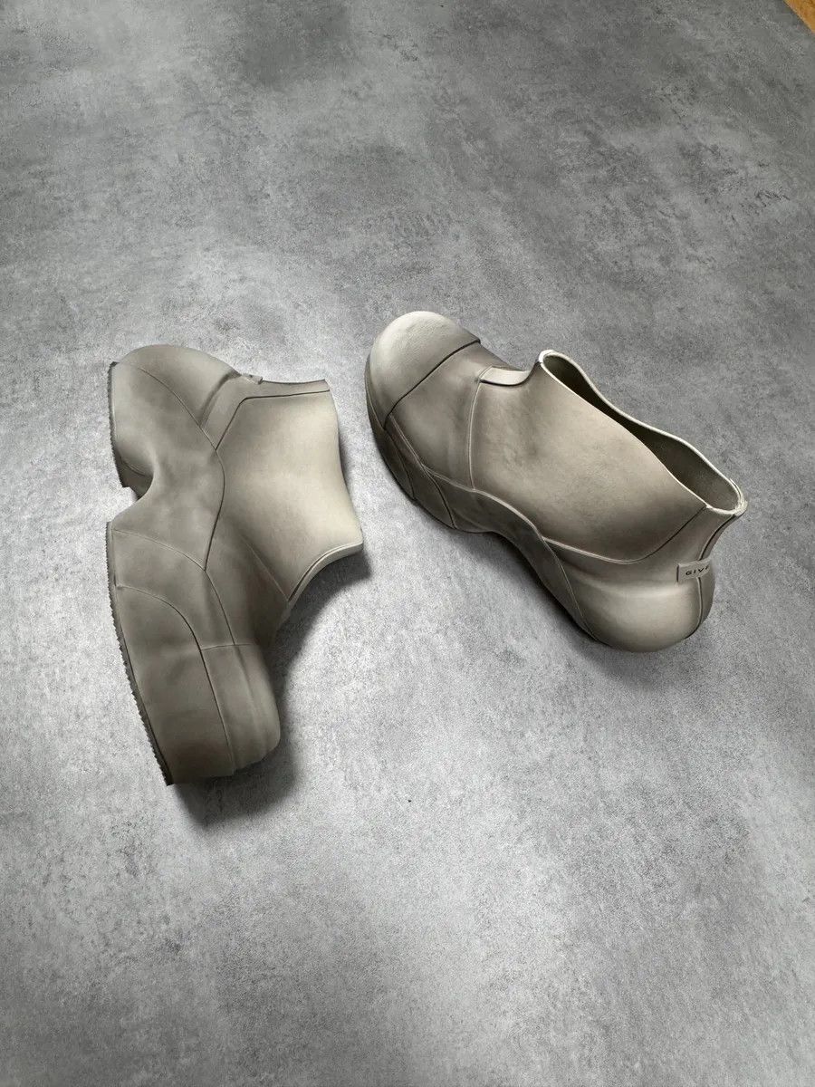 Givenchy SS2023 Givenchy Dust Show Rubber Rain Low Boots Size US 11 / EU 44 - 8 Thumbnail