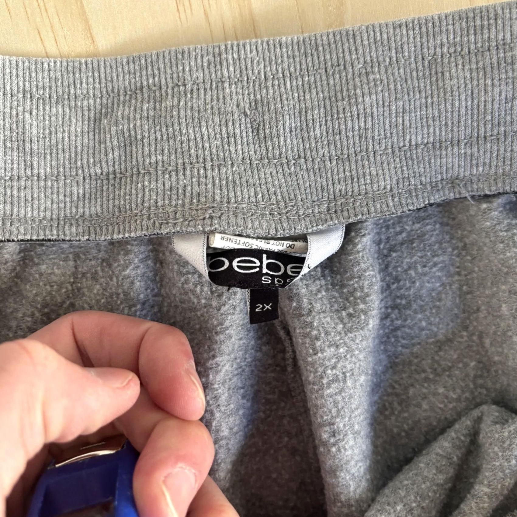 Bebe bebe Sport Jogger Pants Womens 2X Gray Knit Side Stripe Sequin Logo Lounge Size 40" / US 18 - 2 Thumbnail