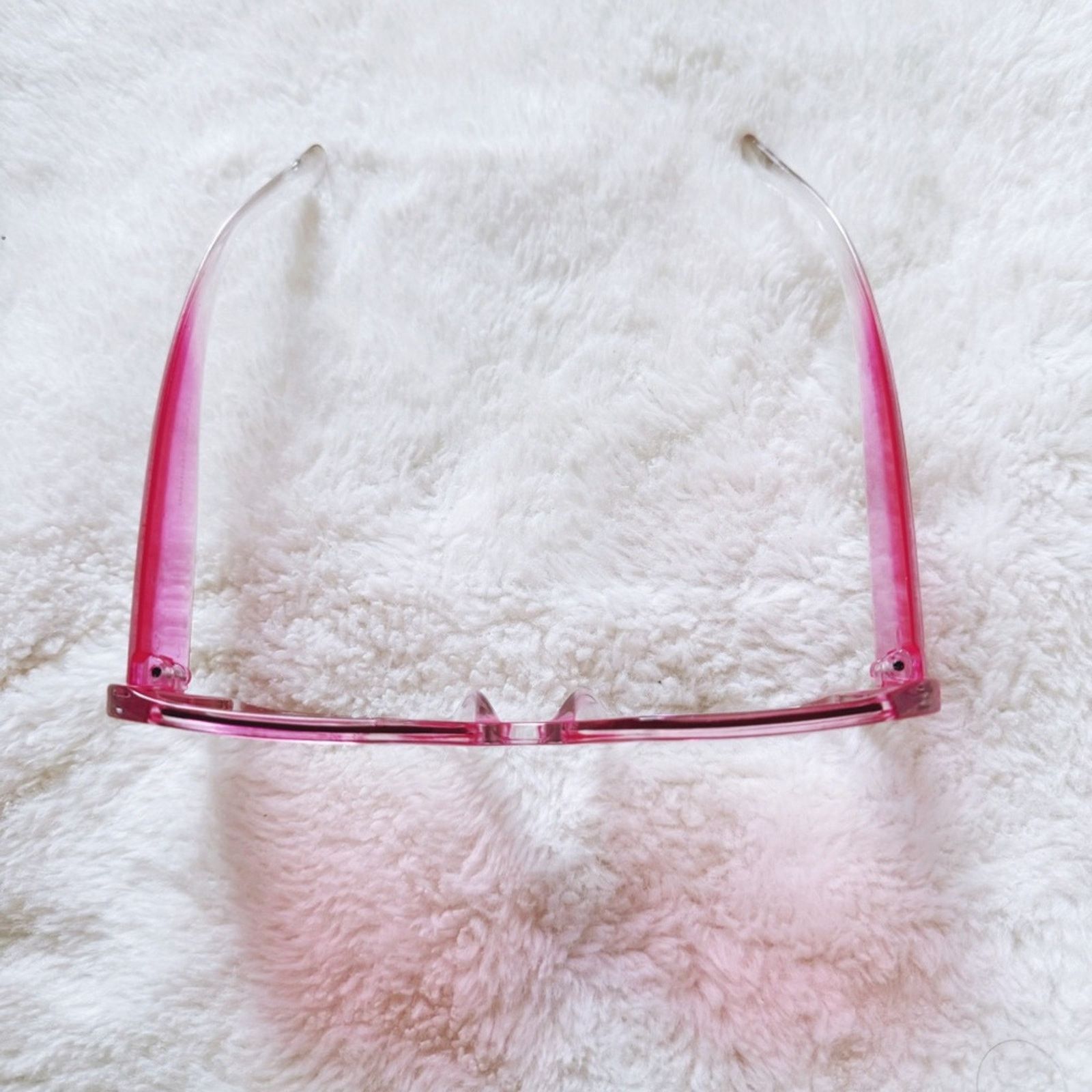 Other Junia Clear Pink Oversized Sunglasses Size ONE SIZE - 4 Thumbnail