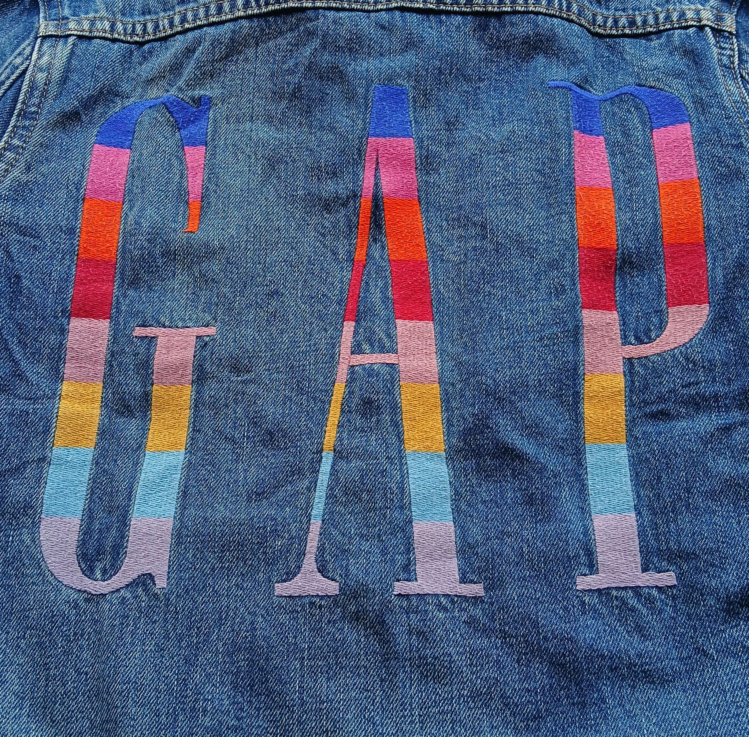 Gap × Vintage Gap big logo rainbow embroidery denim jacket women Size S / US 4 / IT 40 - 2 Thumbnail