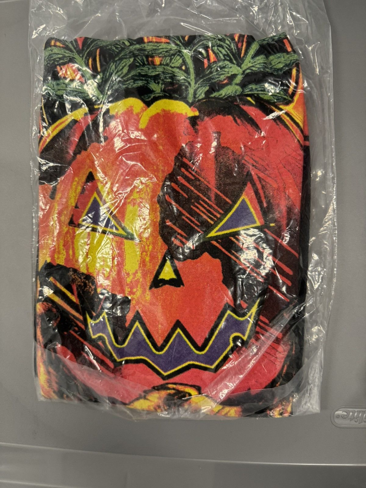 Worldwide Youth Worldwide Youth Pumpkin Tee Size US M / EU 48-50 / 2 - 2 Thumbnail