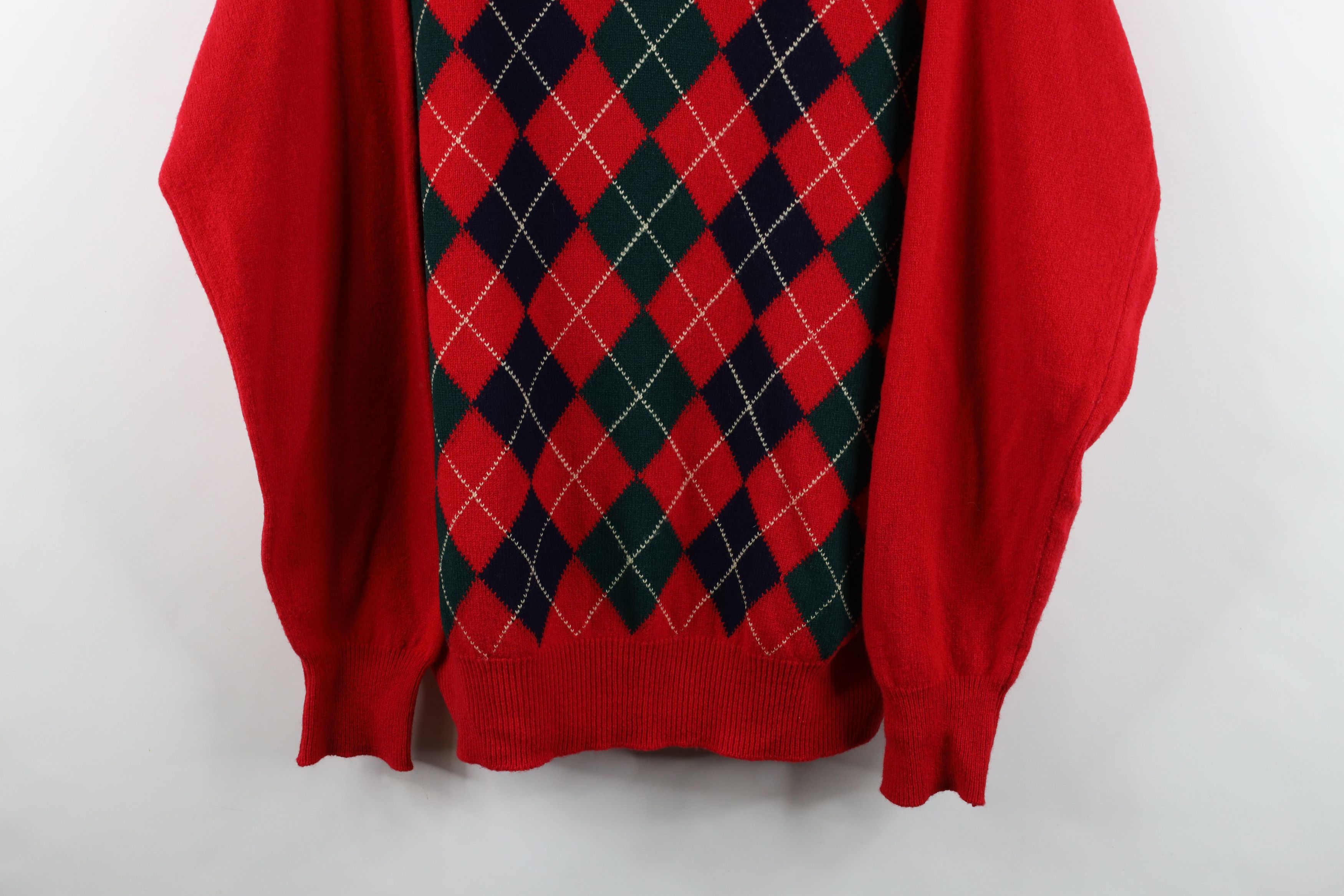 Vintage Vintage 70s Streetwear Knit Argyle Diamond V-Neck Sweater Size US XXL / EU 58 / 5 - 3 Thumbnail