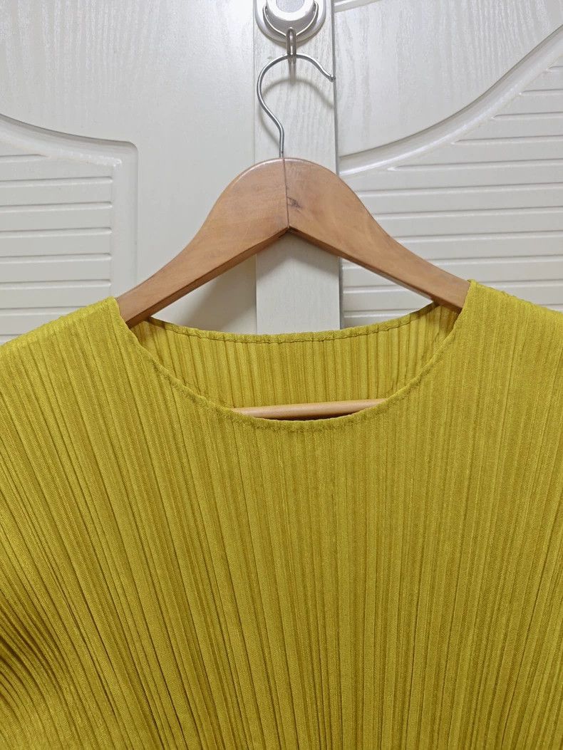 Issey Miyake Issey Miyake size:3 Yellow pleated long-sleeved shirt Size S / US 4 / IT 40 - 3 Thumbnail