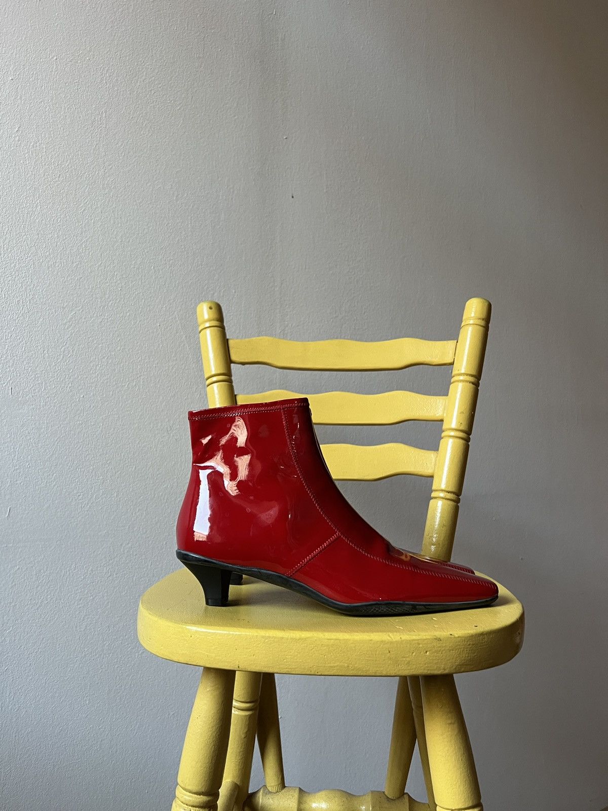 Prada Prada Patent Red Leather Low Heel Boots Platforms Size US 7.5 / IT 37.5 - 8 Thumbnail