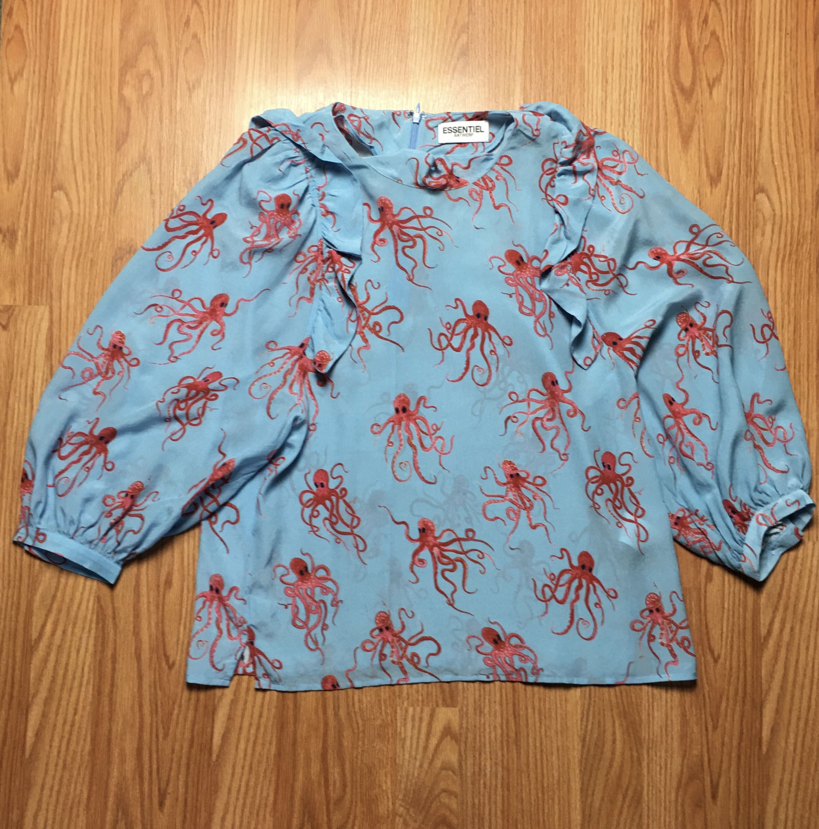 Essentiel Antwerp ESSENTIEL ANTWERP Silk Blouse Octopus Print Ruffle Detail Size M / US 6-8 / IT 42-44 - 5 Thumbnail