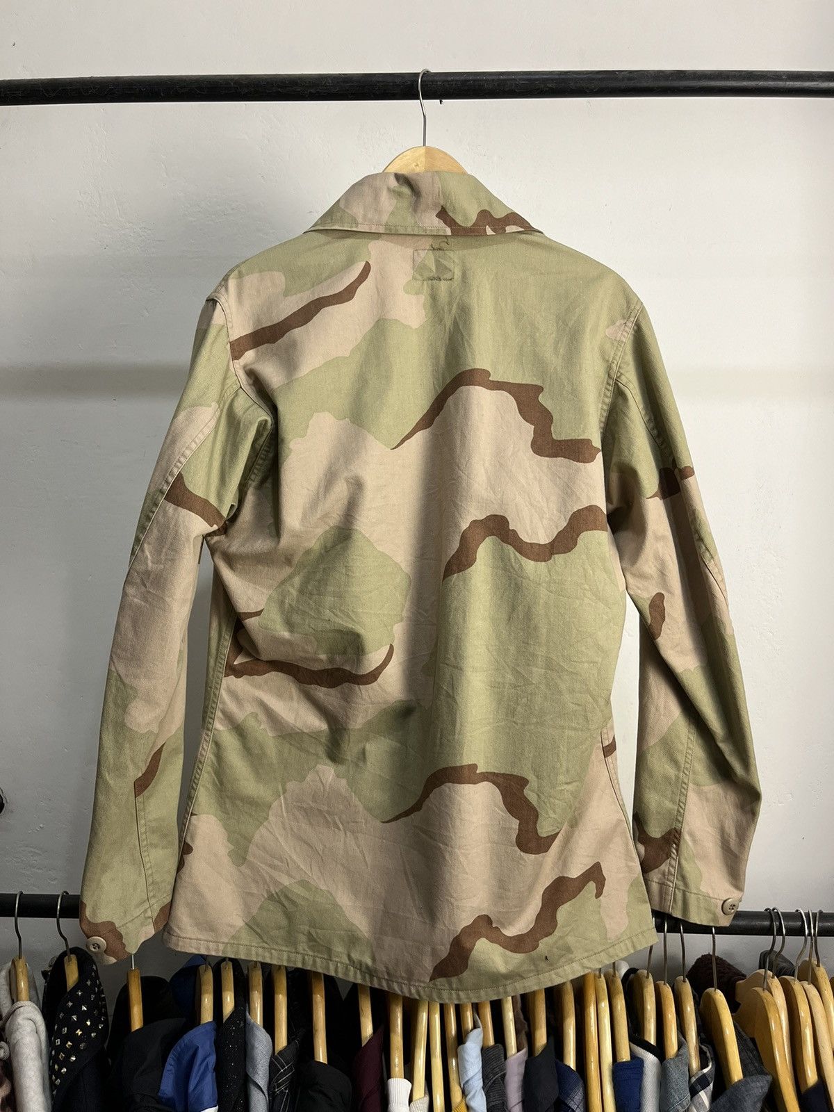 Vintage US Military Desert Camo Small Regular Shirt Size US L / EU 52-54 / 3 - 4 Thumbnail