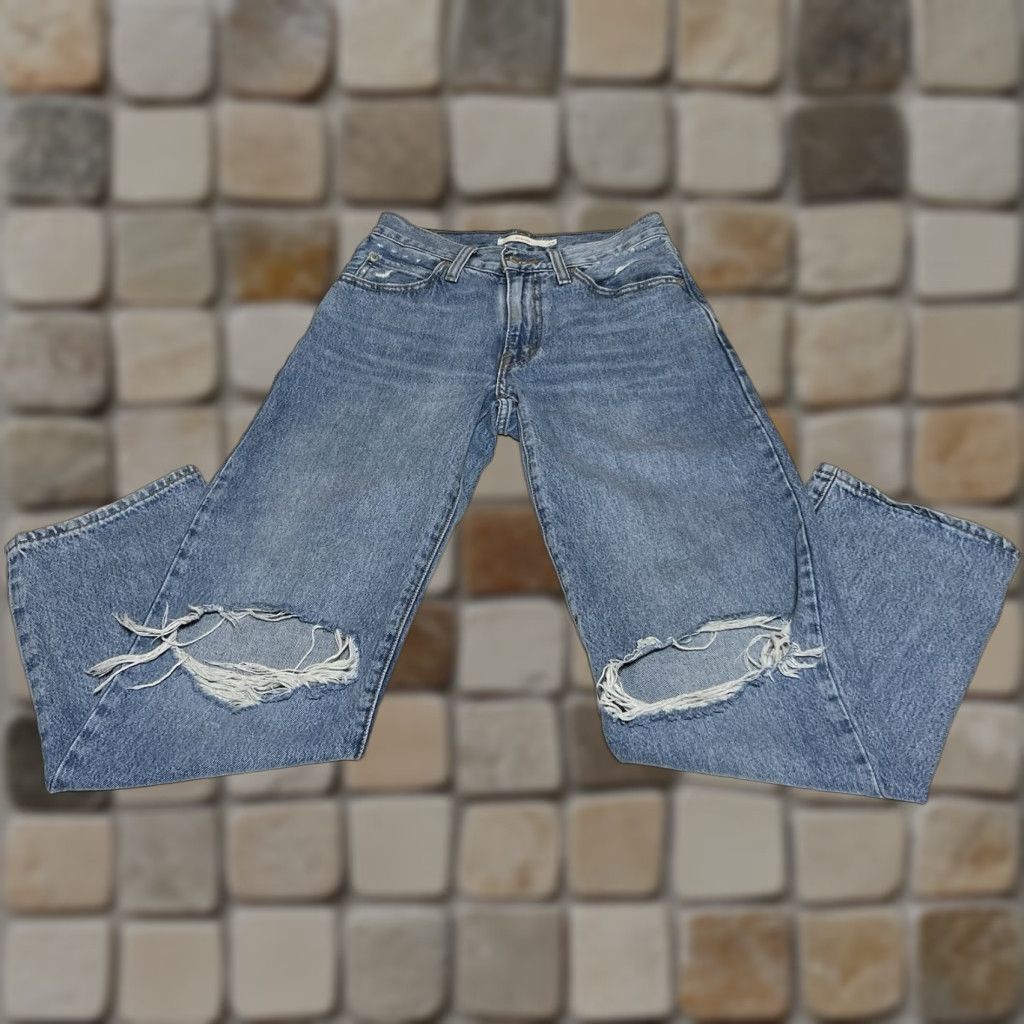 Levi's VINTAGE Levis 94 Baggy Jeans Women 26x29 24x31 Blue Denim Straight Leg Distressed Jeans Size 26" / US 2 / IT 38 - 1 Thumbnail