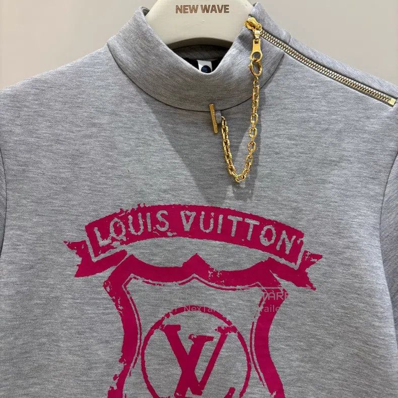 Louis Vuitton Louis Vuitton Grey logo print T-shirt dress Size XS / US 0-2 / IT 36-38 - 5 Thumbnail
