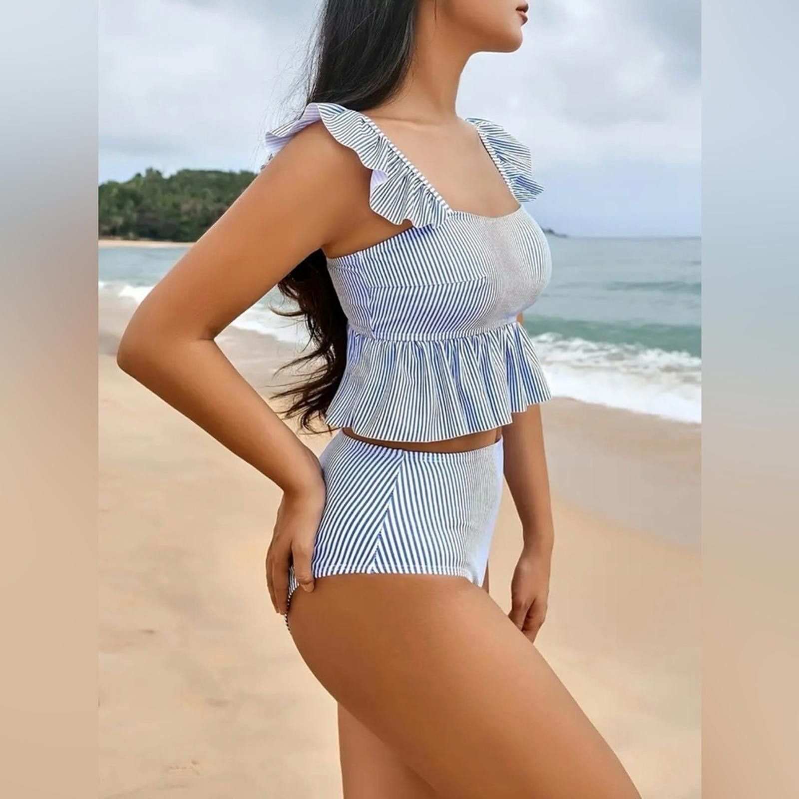 Designer Striped Two Piece Tankini Swimsuit NWT Size ONE SIZE - 3 Thumbnail
