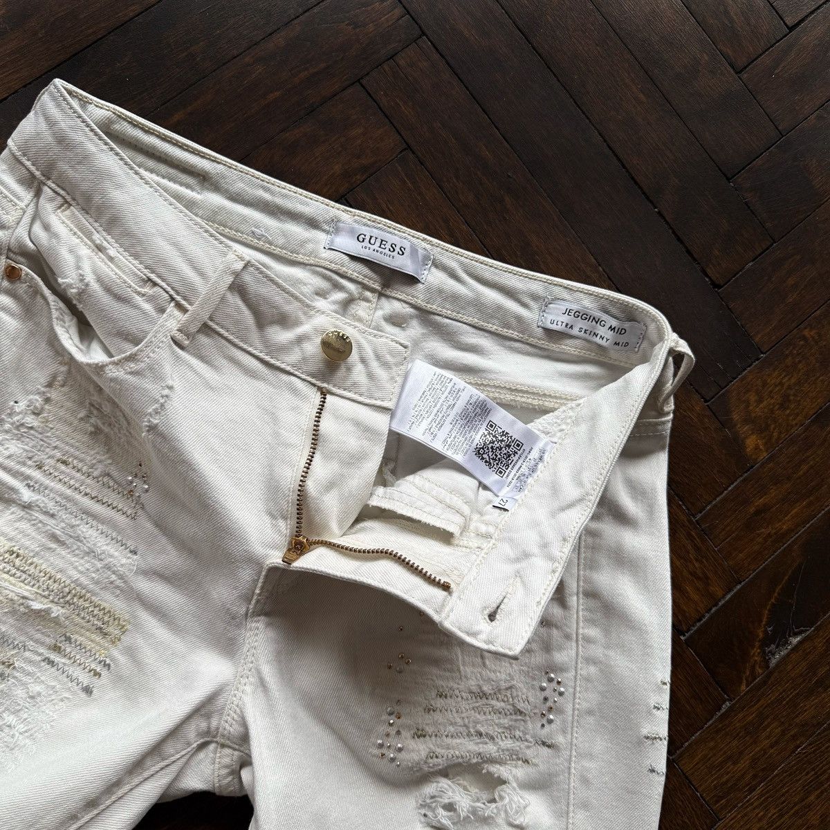 Guess Guess Womens White Distressed Skinny Jegging Mid Rise Jeans Size 27" / US 4 / IT 40 - 3 Thumbnail