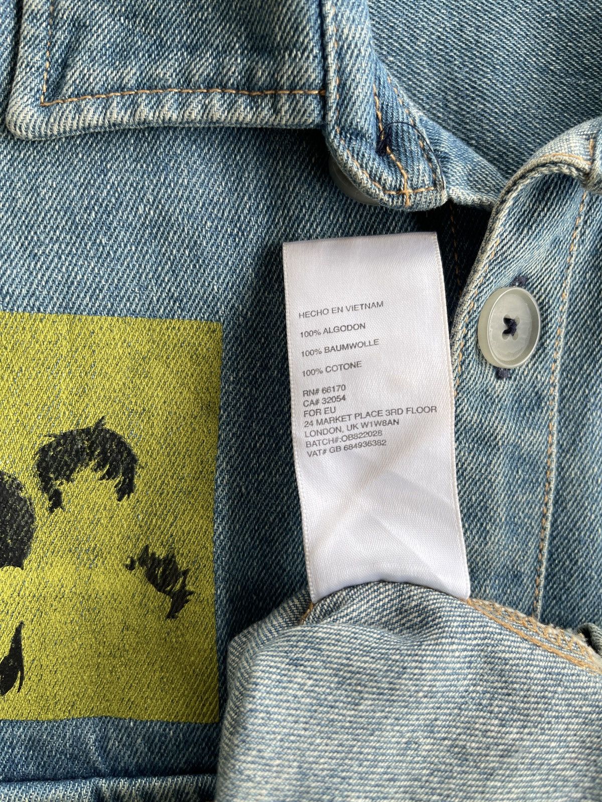 Japanese Brand Urban Outfitters Distressed Denim Shirt Size US L / EU 52-54 / 3 - 17 Thumbnail