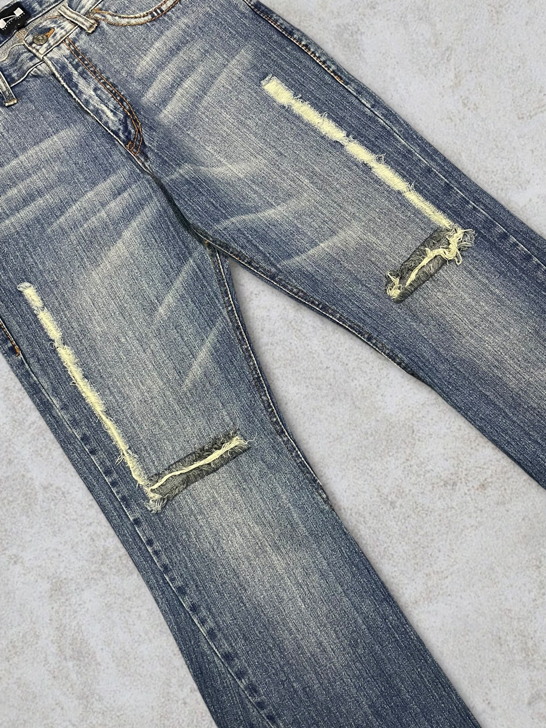 Fragment Design Vintage Nylaus Sick Frayed Blue Wash Twisted Bootcut Jeans Size US 32 / EU 48 - 7 Thumbnail