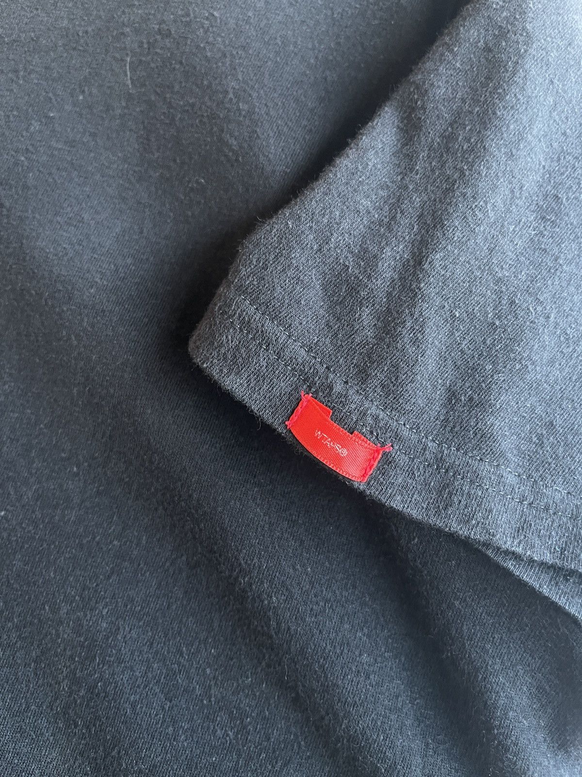 Wtaps Vintage 💢WTAPS💢 V NECK Trashed FADED BLACK TSHIRT Size US M / EU 48-50 / 2 - 3 Thumbnail