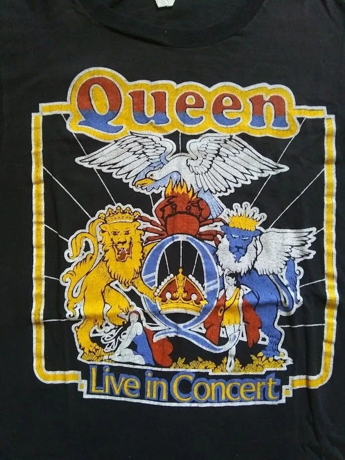 Band Tees Vintage Rare 1970s Queen Band Live In Concert XL T-shirt Size US XL / EU 56 / 4 - 2 Thumbnail