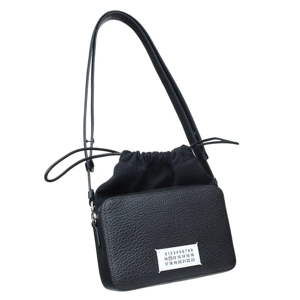 Maison Margiela oc11z0825 Size: OS / Camera Combo Bag in Black Size ONE SIZE - 3 Thumbnail