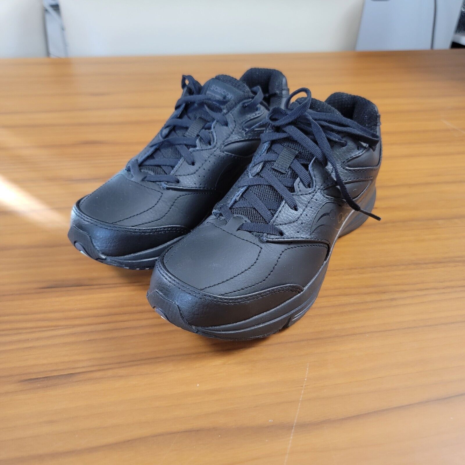 Saucony Saucony Women Black Integrity 3 Walking Shoes Sz 7.5 Size US 7.5 / IT 37.5 - 1 Thumbnail