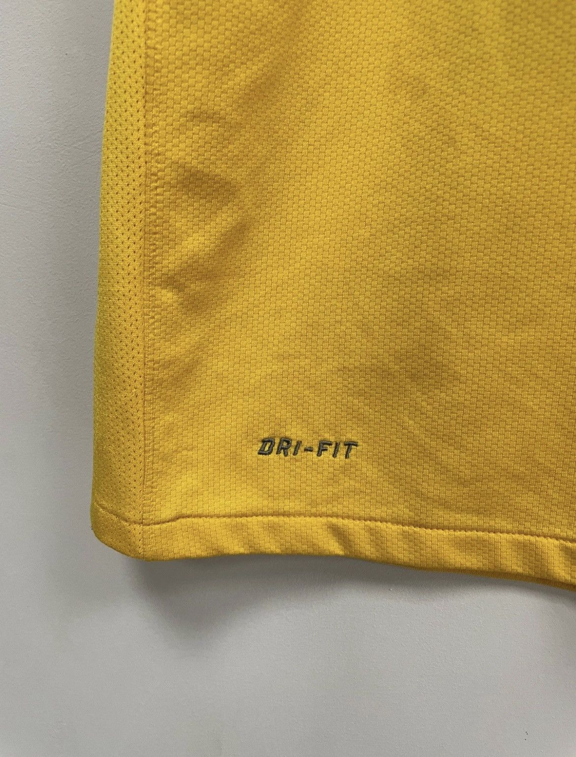 Nike Australia 2010/2012 Home Football Shirt Soccer Jersey Nike Size US XXL / EU 58 / 5 - 4 Thumbnail