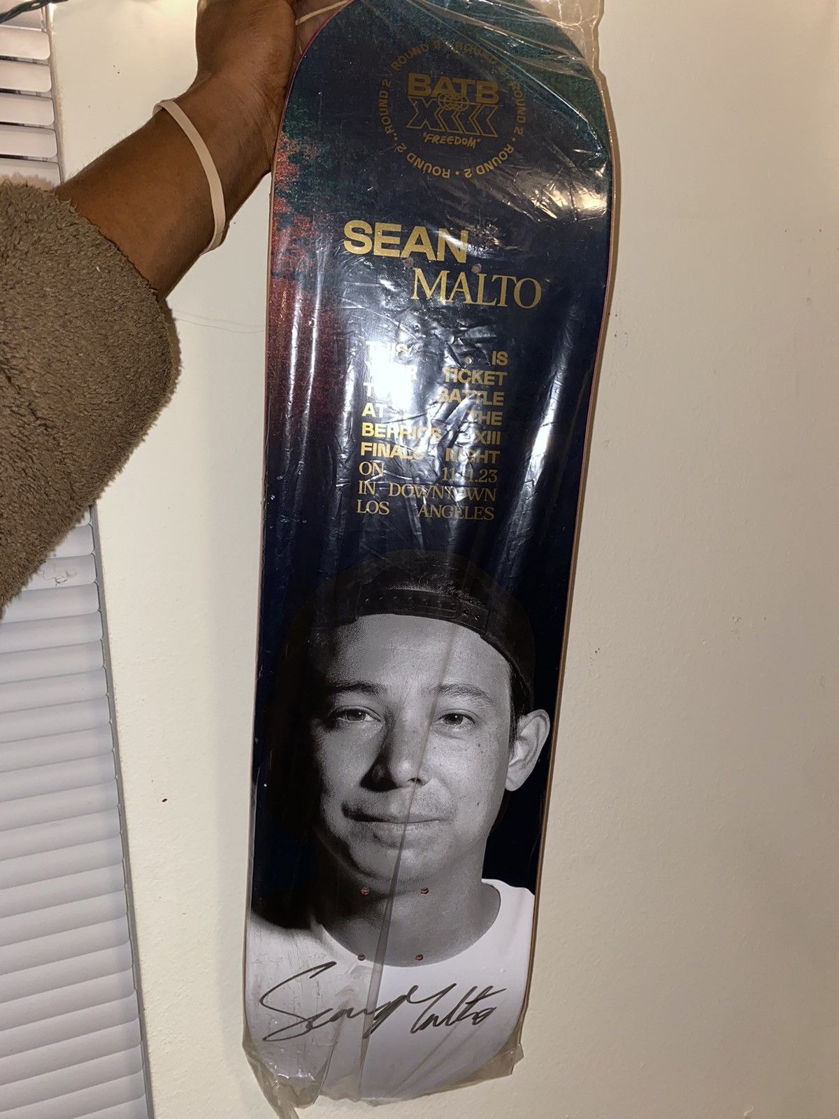 Girl Skateboards × Supreme Autographed Sean Malto deck Size ONE SIZE - 2 Thumbnail