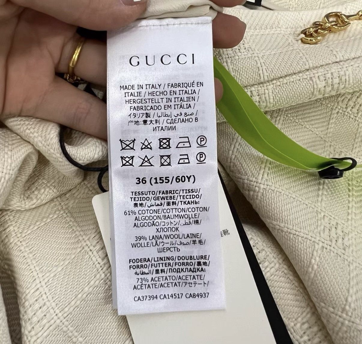 Gucci Gucci Off-white Tweed Mini Skirt J41 Size 25" / US 0 / IT 36 - 5 Thumbnail