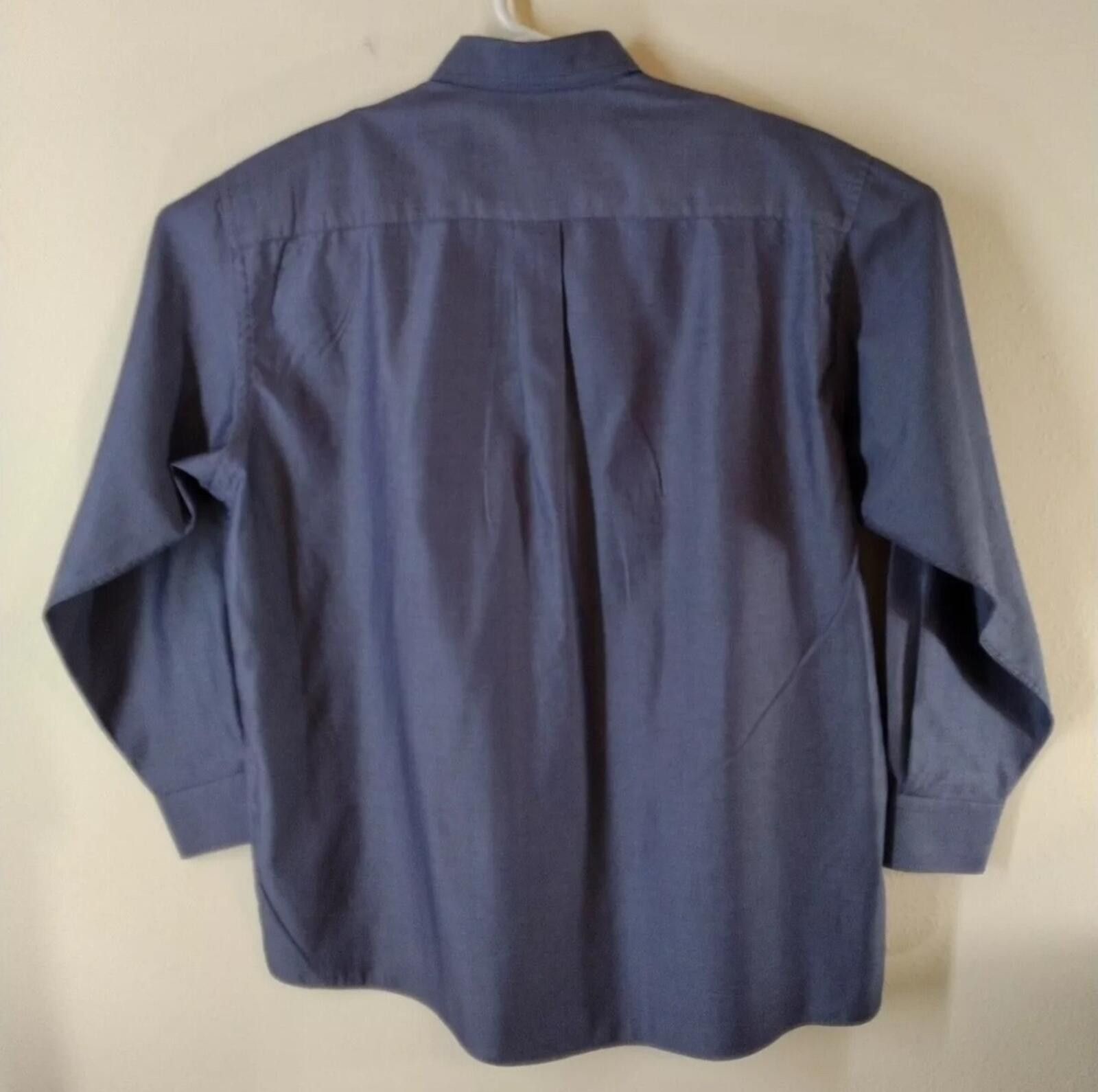 Jos. A. Bank JoS. A. BANIK Traveler's L Bluish Gray Button Down Shirt Size US L / EU 52-54 / 3 - 8 Thumbnail