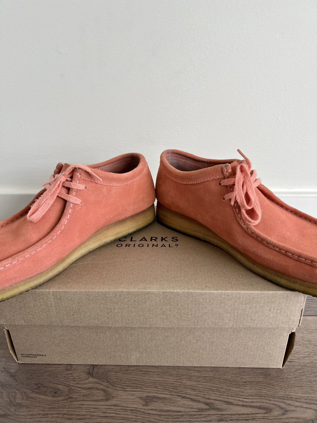 Clarks Clarks Wallabee Suede Coral 10.5 Size US 10.5 / EU 43-44 - 10 Thumbnail