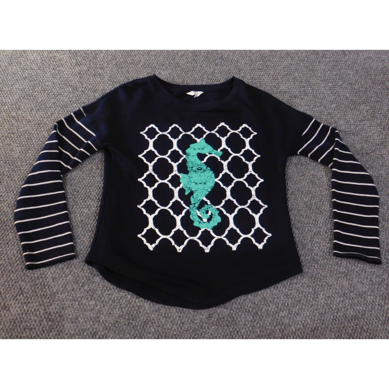 Vintage Crown & Ivy Sweater Pullover Womens Medium Blue Geometric Raglan Sleeve Cord Knit Cotton Nylon Spandex Button Round Neck Animals Casual Size M / US 6-8 / IT 42-44 - 4 Thumbnail
