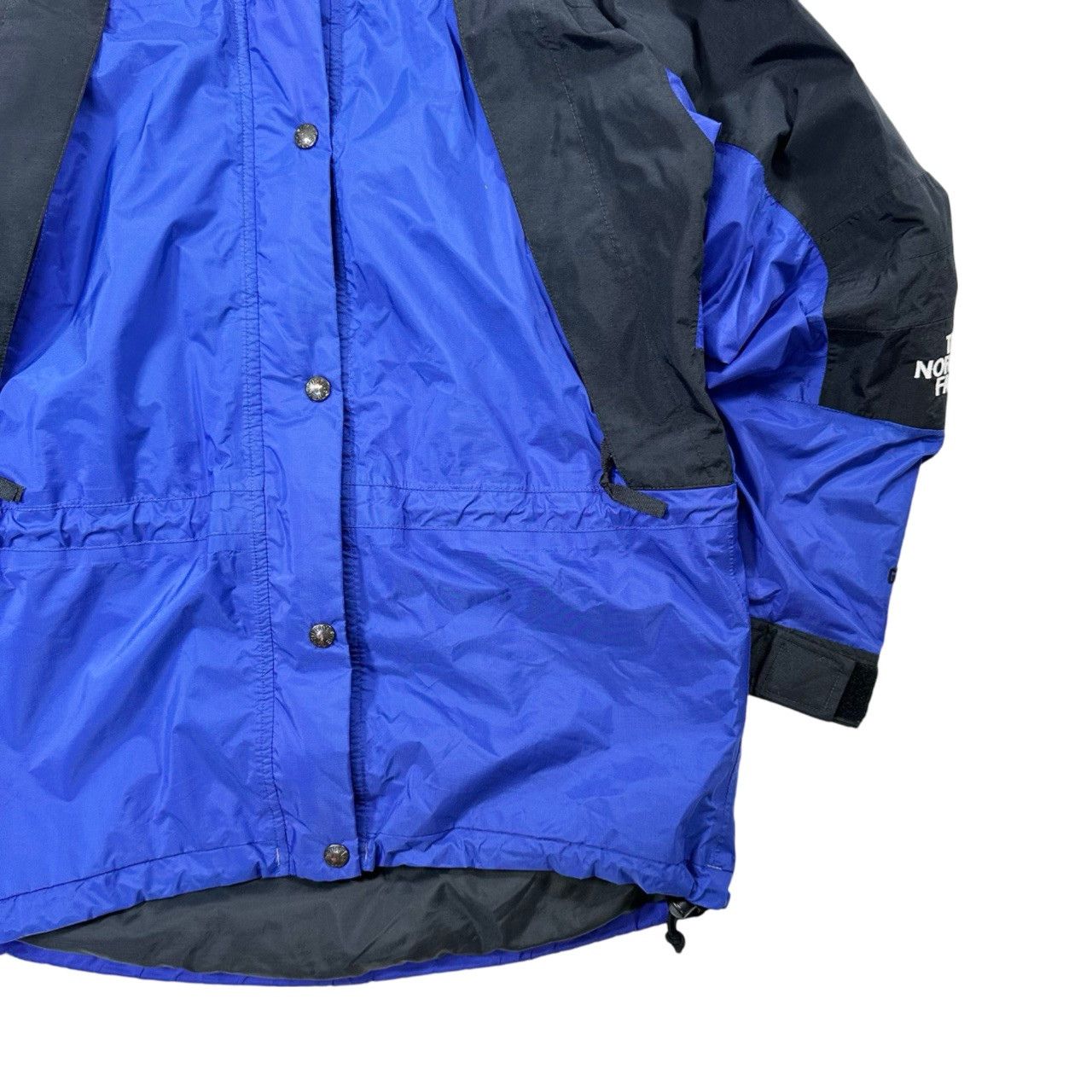 Vintage Vintage The North Face TNF Gore Tex Summit Series Button Size M / US 6-8 / IT 42-44 - 3 Thumbnail