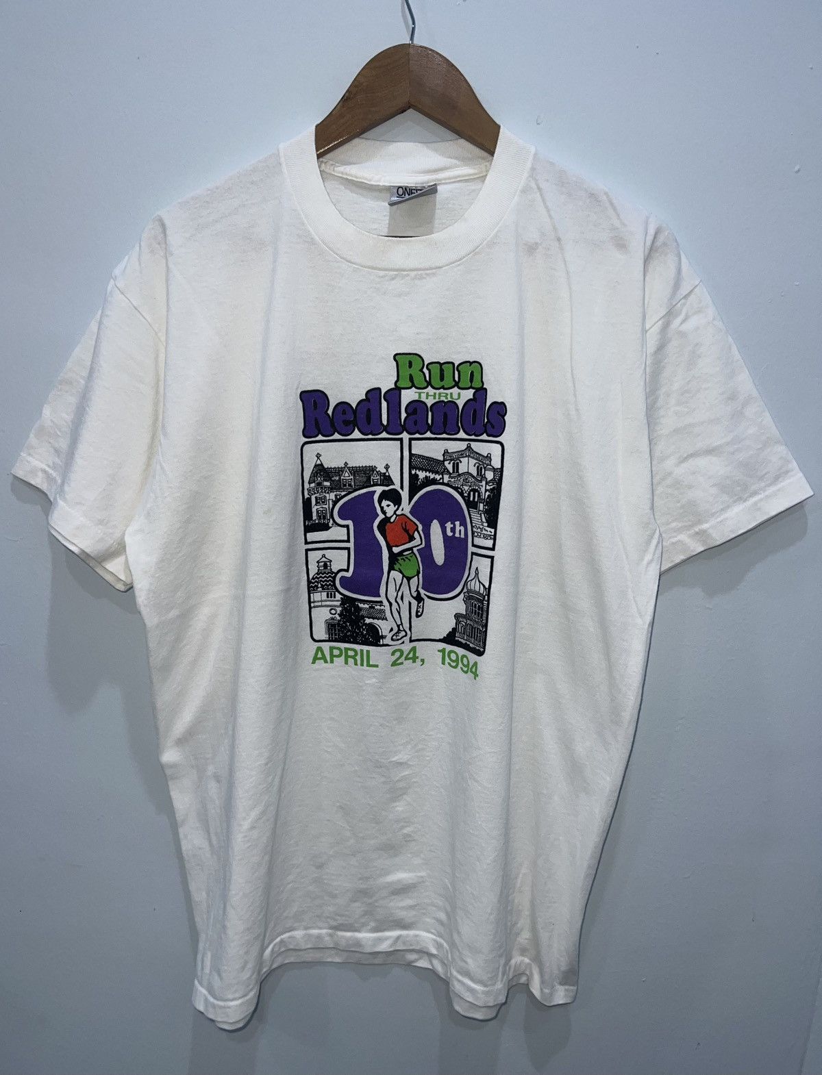 Vintage Vintage Run Redlands 90s T-Shirt Size US L / EU 52-54 / 3 - 1 Thumbnail