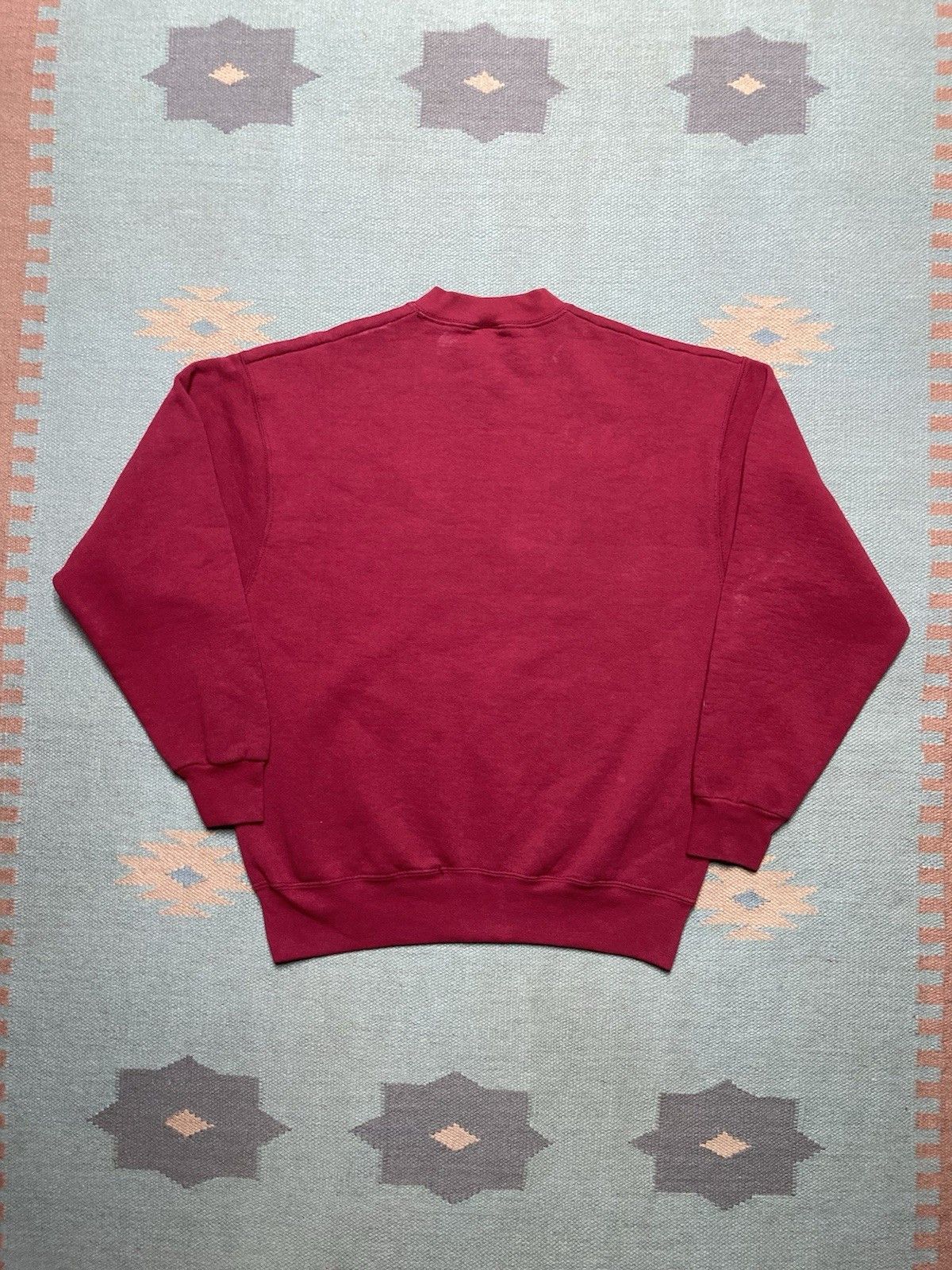 Vintage Vintage 90s sweatshirt munsingwear blank maroon soft large Size US L / EU 52-54 / 3 - 6 Thumbnail