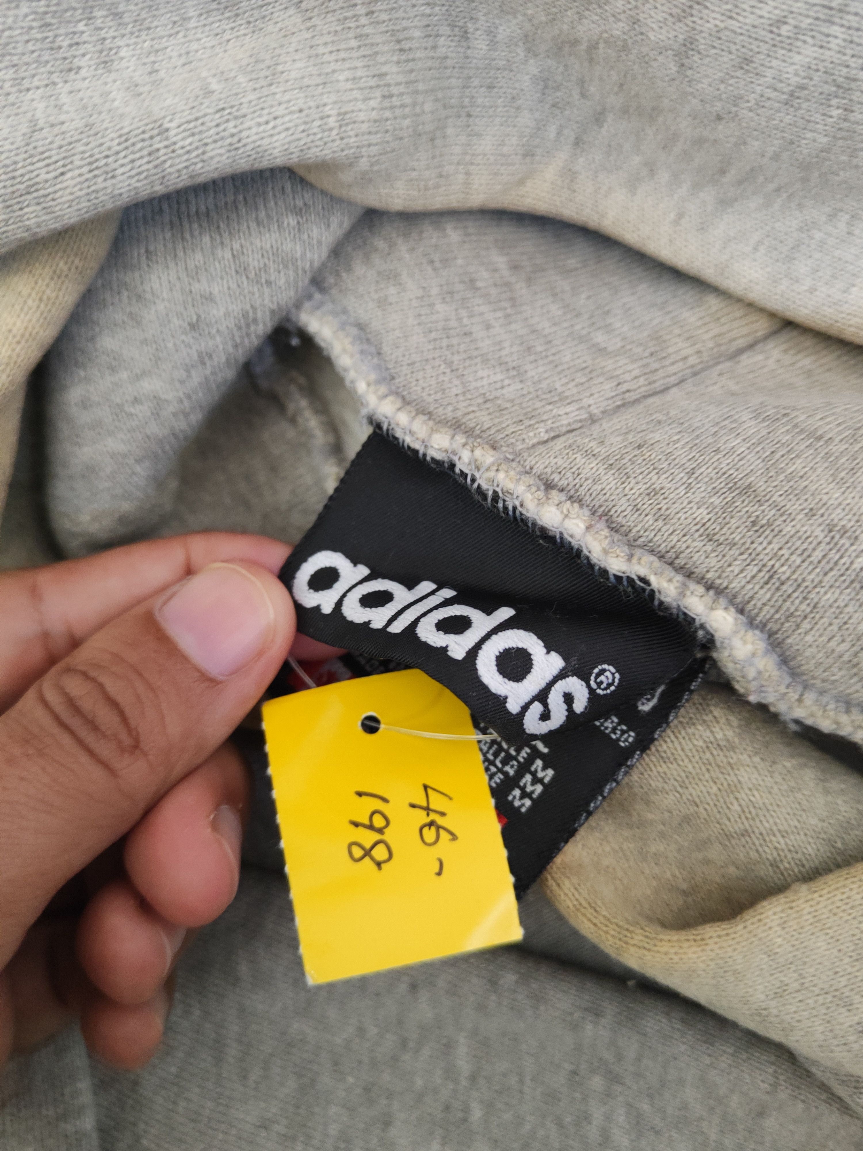 Adidas DL Adidas vintage baggie Gray Hoodie Sweatshirts #46-198 Size US M / EU 48-50 / 2 - 13 Thumbnail