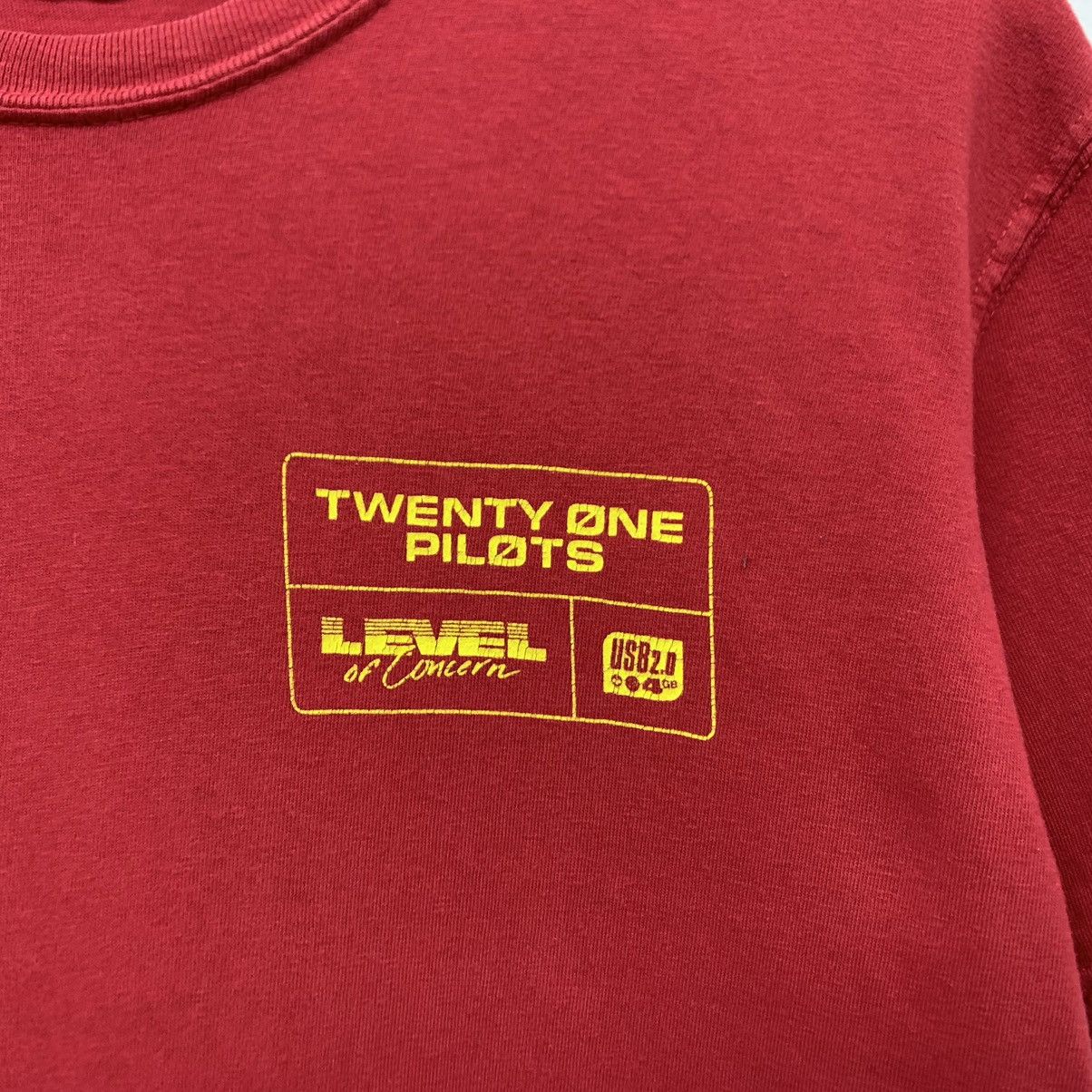 Band Tees Twenty One Pilots Level Of Concern Band T-Shirt Size US S / EU 44-46 / 1 - 5 Thumbnail