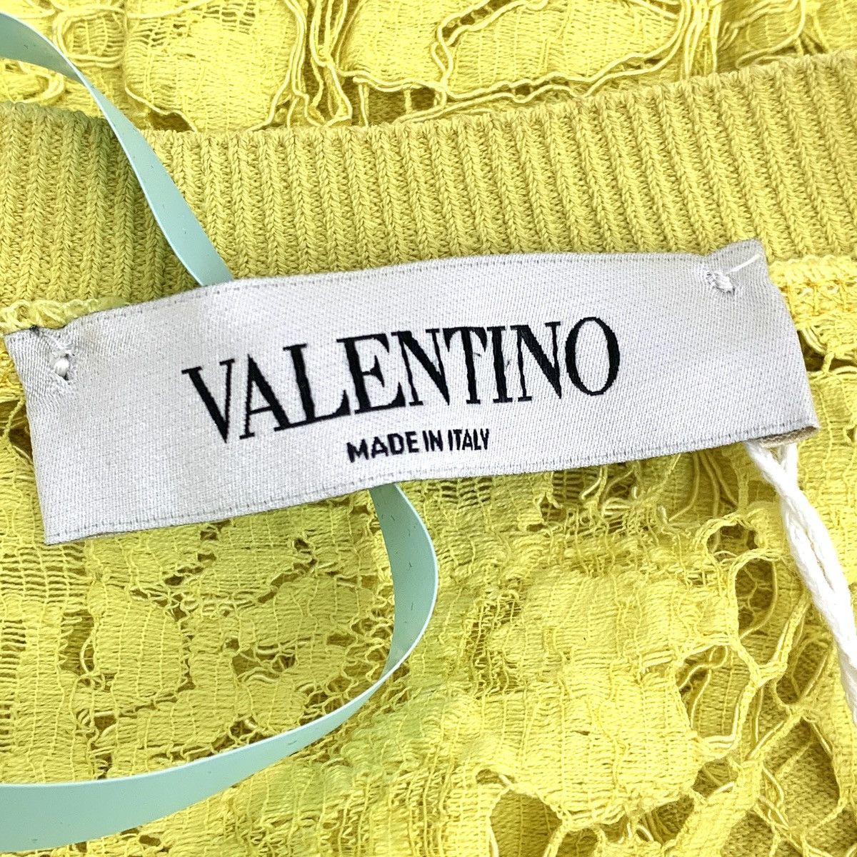 Valentino Valentino Yellow Lace Floral Hollow Short Sleeve K26WX Size XS / US 0-2 / IT 36-38 - 5 Thumbnail